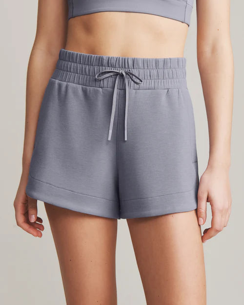 Rhone - Women's DreamGlow™ Short