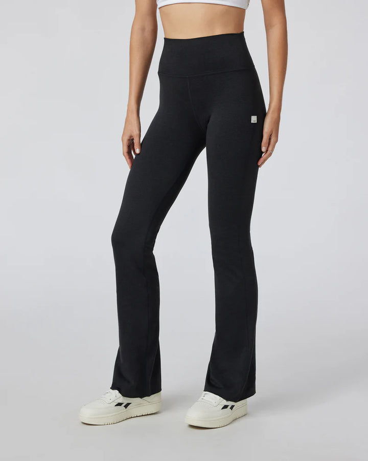Vuori - Halo Slim Flare Pant