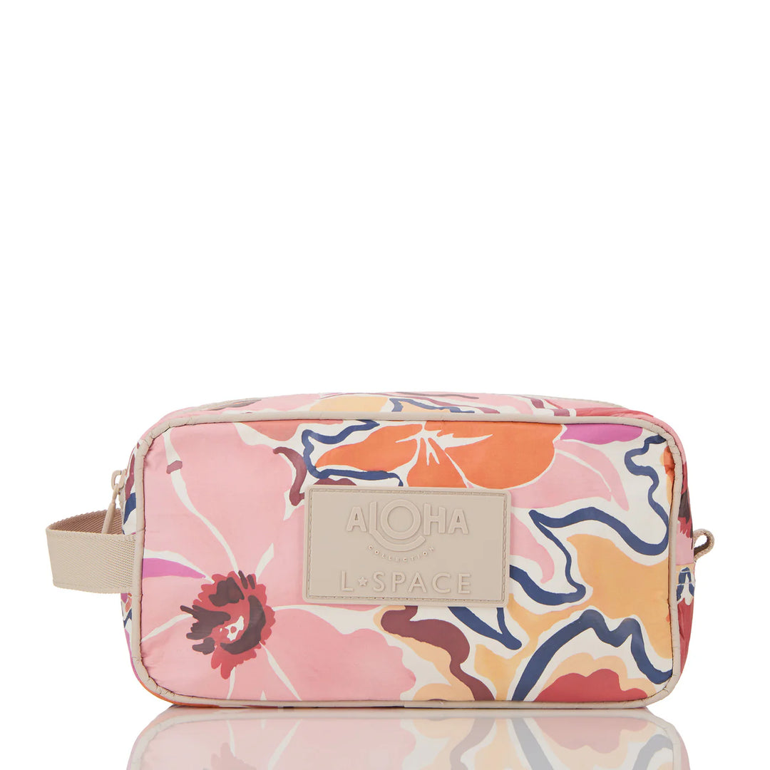 ALOHA: Dopp Kit in Lost in Blooms