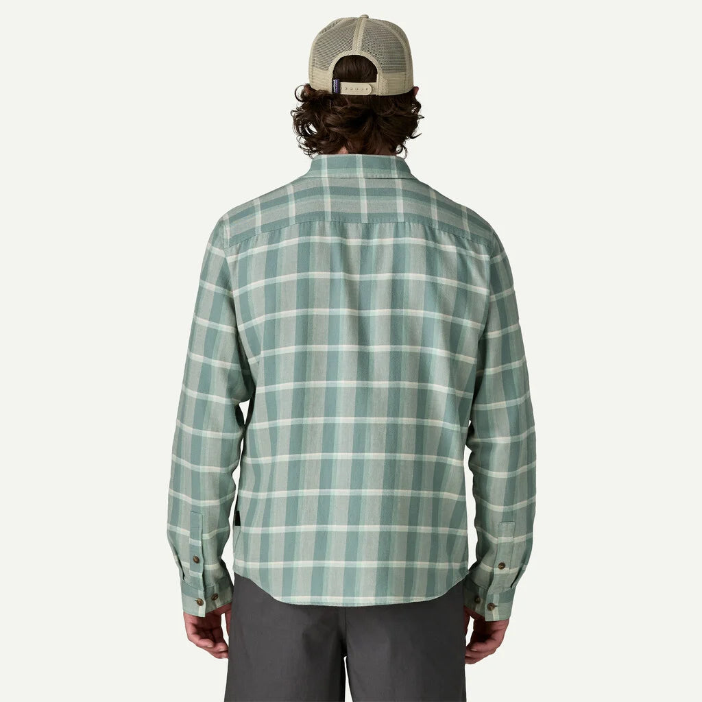 Patagonia Men's Long-Sleeved Lightweight Fjord Flannel Shirt