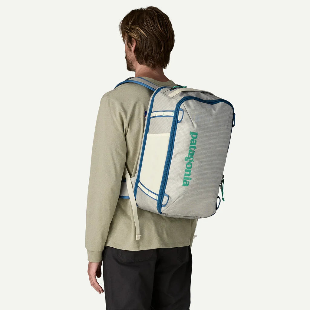 packing the patagonia black hole 30l Patagonia Black Hole Mini MLC 30L Weathered Stone