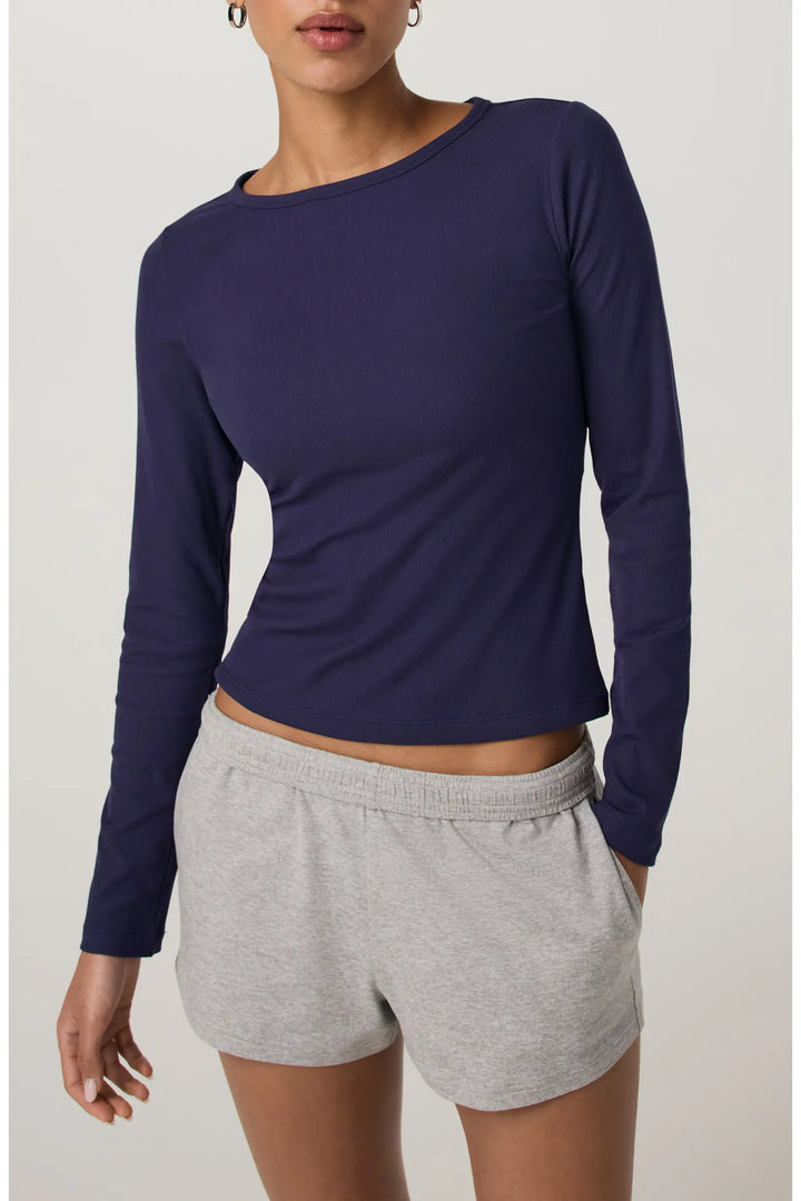 Vuori - Long Sleeve Pose Subtle Scoop