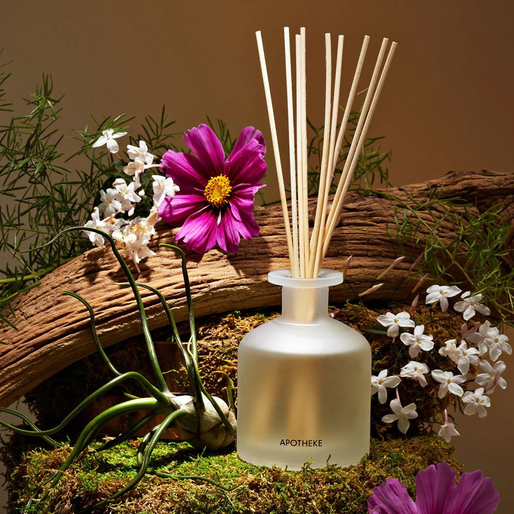 Amber Woods Reed Diffuser