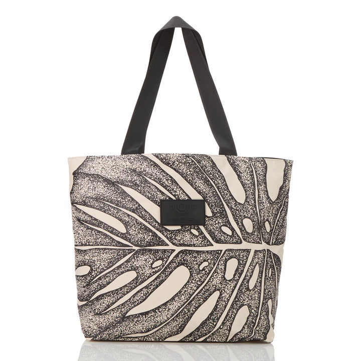 ALOHA: Deliciosa Day Tripper in Black / Sandstone