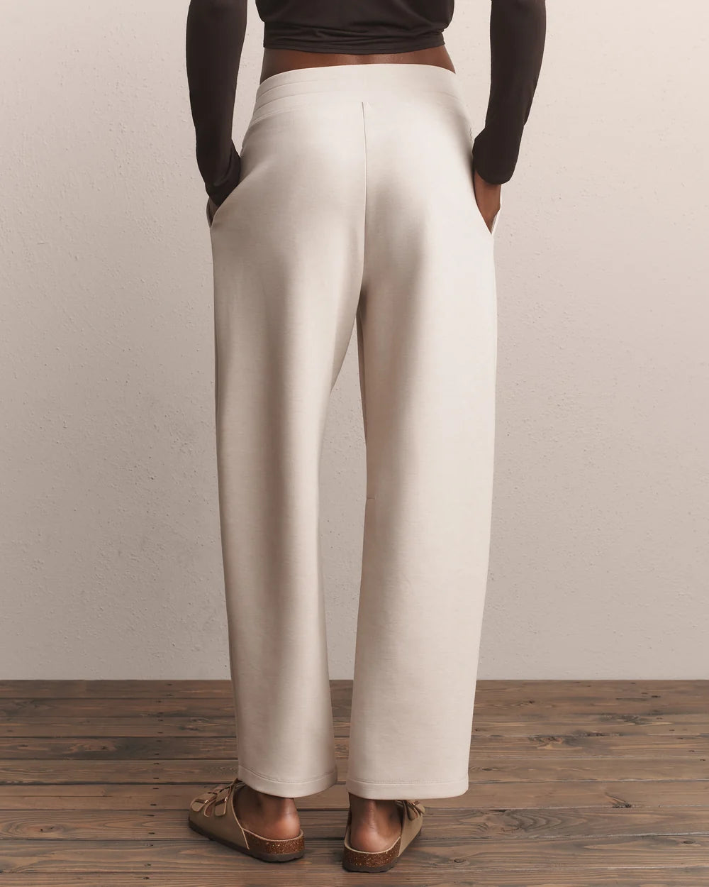 Rhone - DreamGlow® Barrel Leg Pant