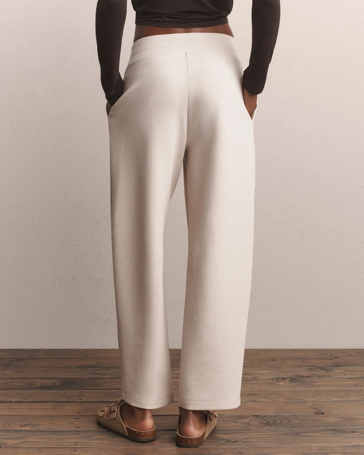 Rhone - DreamGlow® Barrel Leg Pant