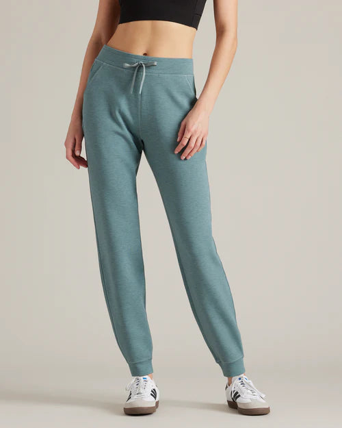 Rhone - Women's DreamGlow Jogger
