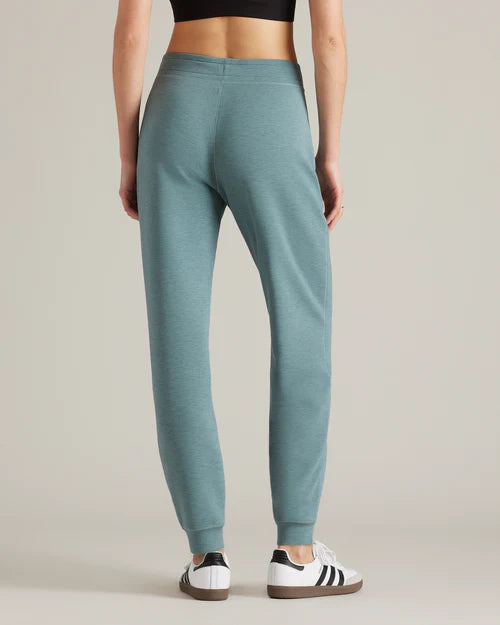 Rhone - Women's DreamGlow Jogger