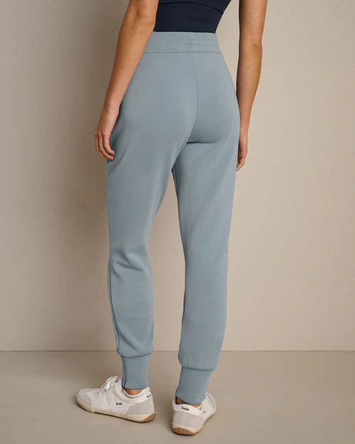 Rhone - Women's DreamGlow™ Tapered Pant