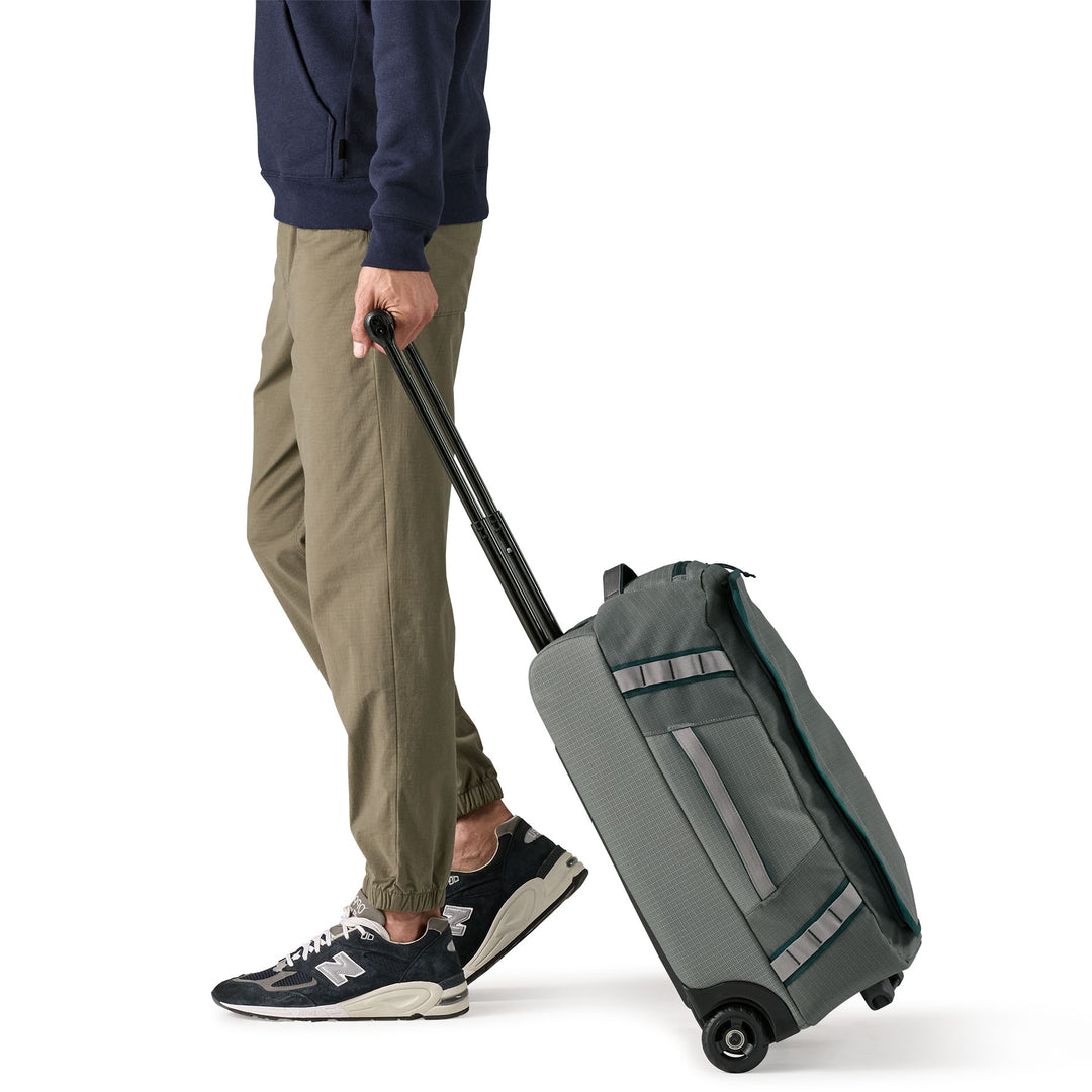 PATAGONIA_40L_ROLLER_IN_COLOR_NOBLE_GREY