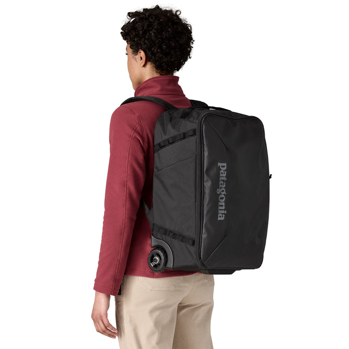 Patagonia : Black Hole® MLC® Wheeled Duffel 34L (USE CODE TRVL50 for 50%off)