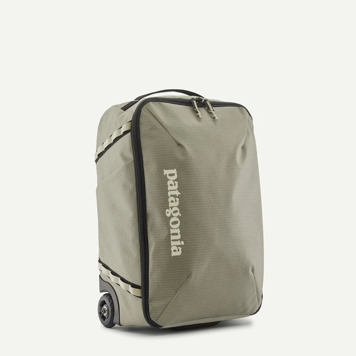 Patagonia : Black Hole® MLC® Wheeled Duffel 34L (USE CODE TRVL50 for 50%off)