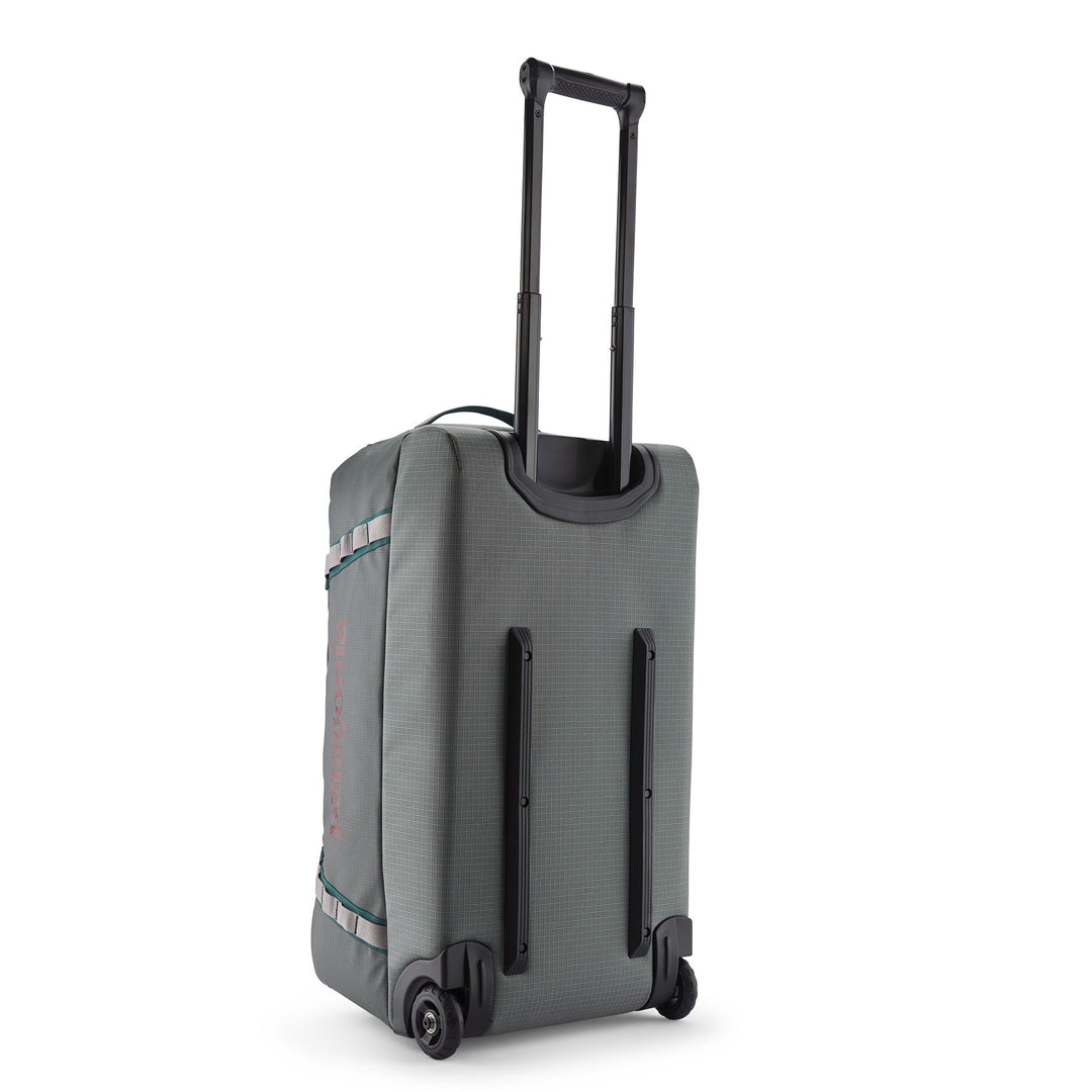 Patagonia : Black Hole® Wheeled Duffel 70L in Noble Grey