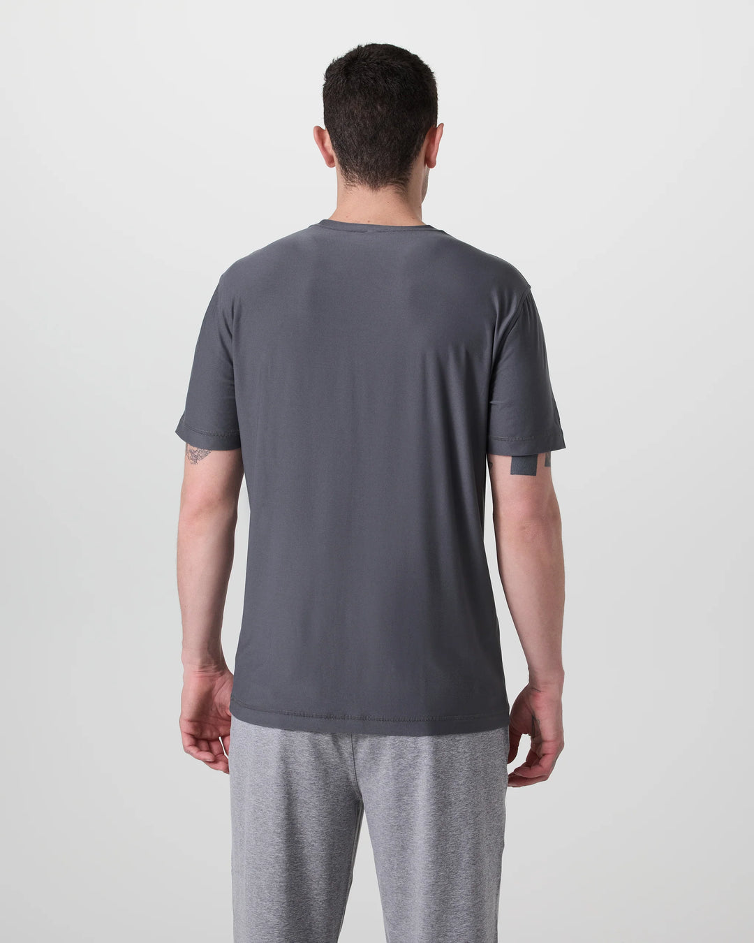 Vuori - Strato Tech Tee
