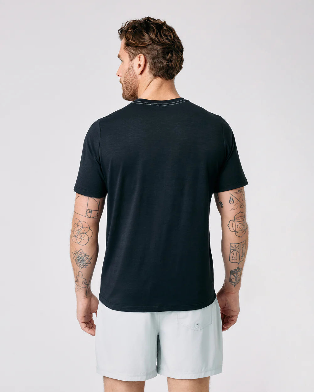 Vuori - Current Tech Tee