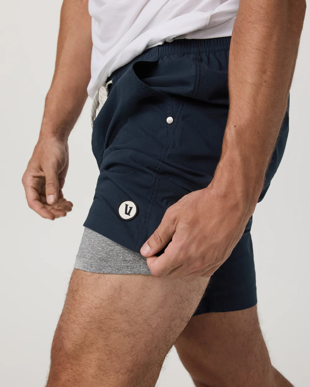 Vuori Kore Everyday Short Lined 7"
