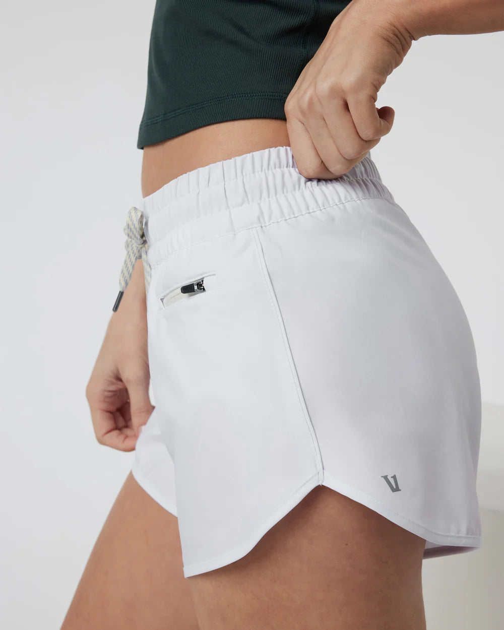Vuori - Clementine 4" Short 2.0