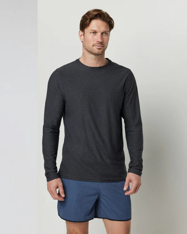 Vuori - Long-Sleeve Strato Tech Tee