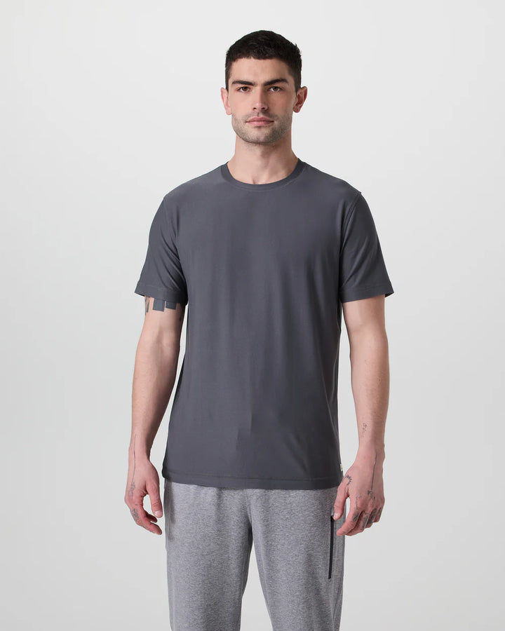Vuori - Strato Tech Tee