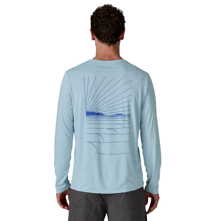 Patagonia : Men's Long-Sleeved Capilene® Cool Daily Graphic Shirt - Waters