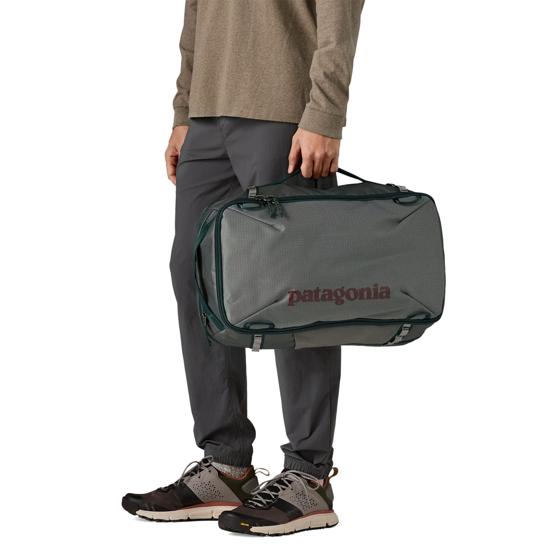 Patagonia : Black Hole Mini MLC 30L